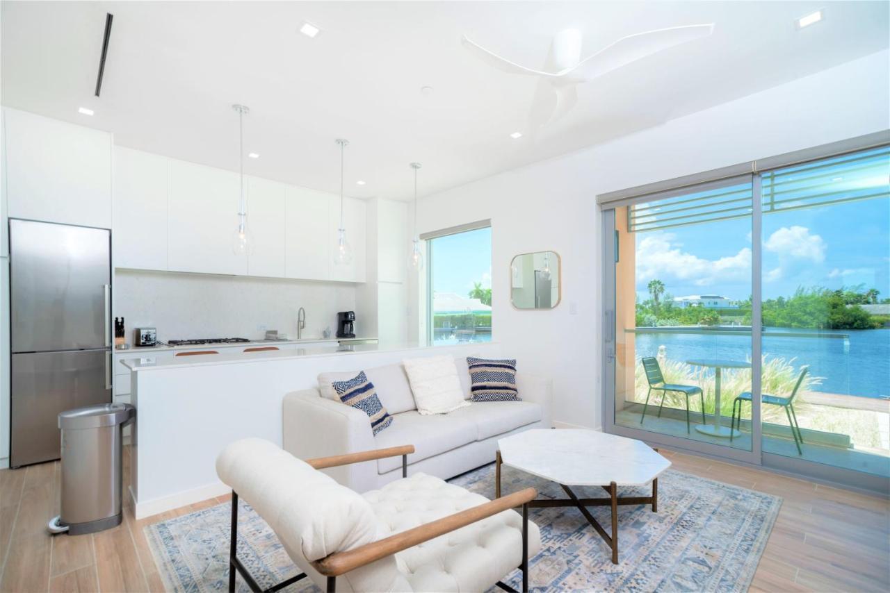 Cayman Luxury Rentals At One Canal Point George Town Exteriér fotografie
