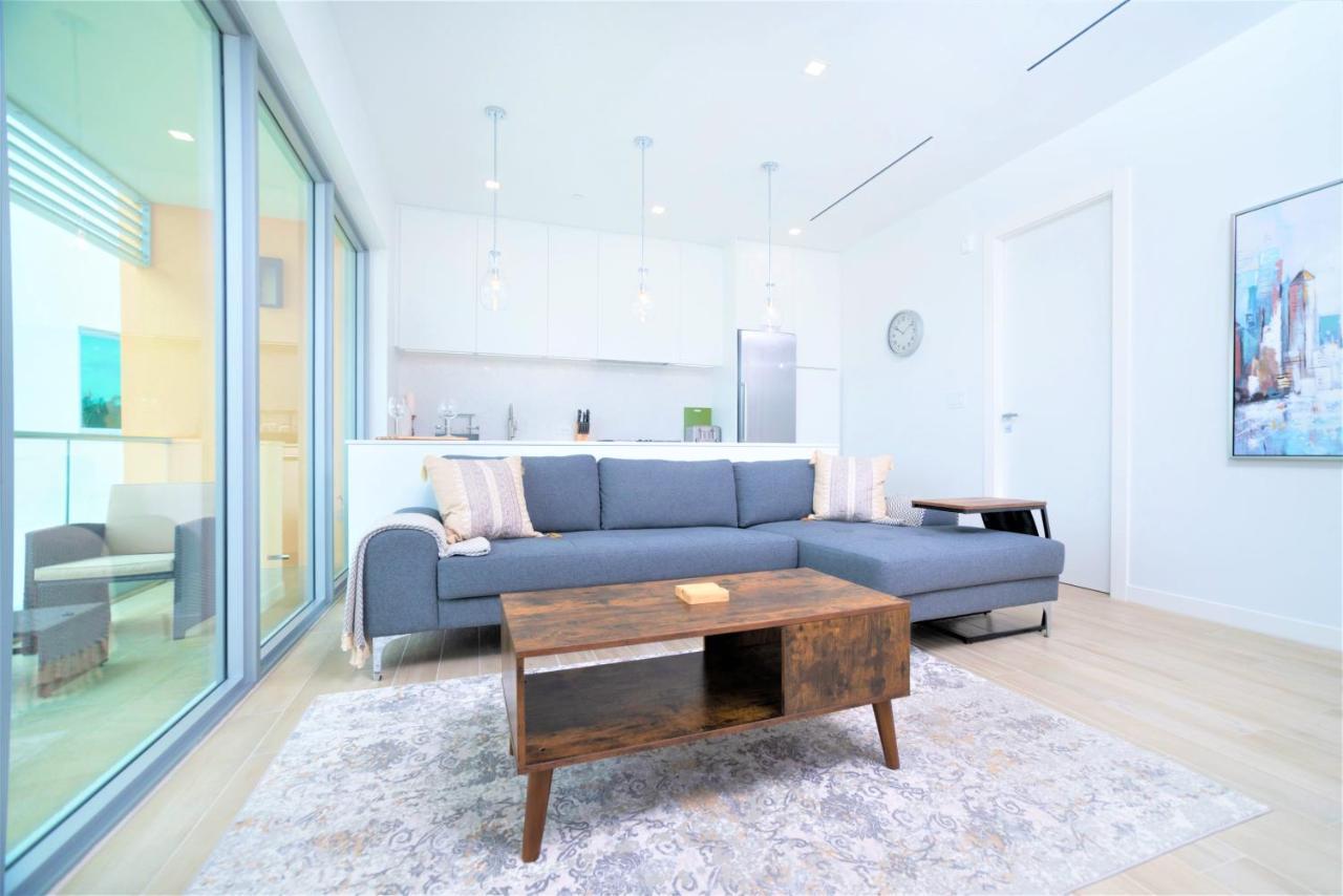 Cayman Luxury Rentals At One Canal Point George Town Exteriér fotografie