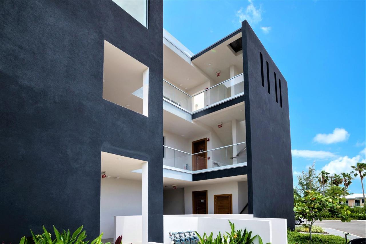 Cayman Luxury Rentals At One Canal Point George Town Exteriér fotografie