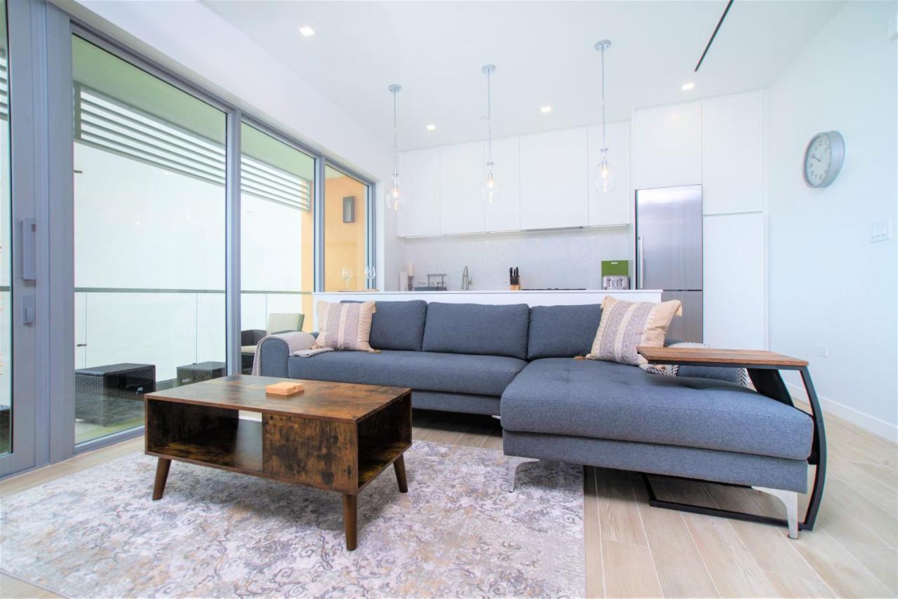 Cayman Luxury Rentals At One Canal Point George Town Exteriér fotografie