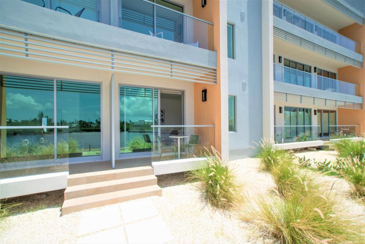 Cayman Luxury Rentals At One Canal Point George Town Exteriér fotografie
