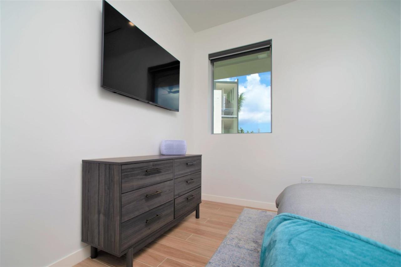Cayman Luxury Rentals At One Canal Point George Town Exteriér fotografie